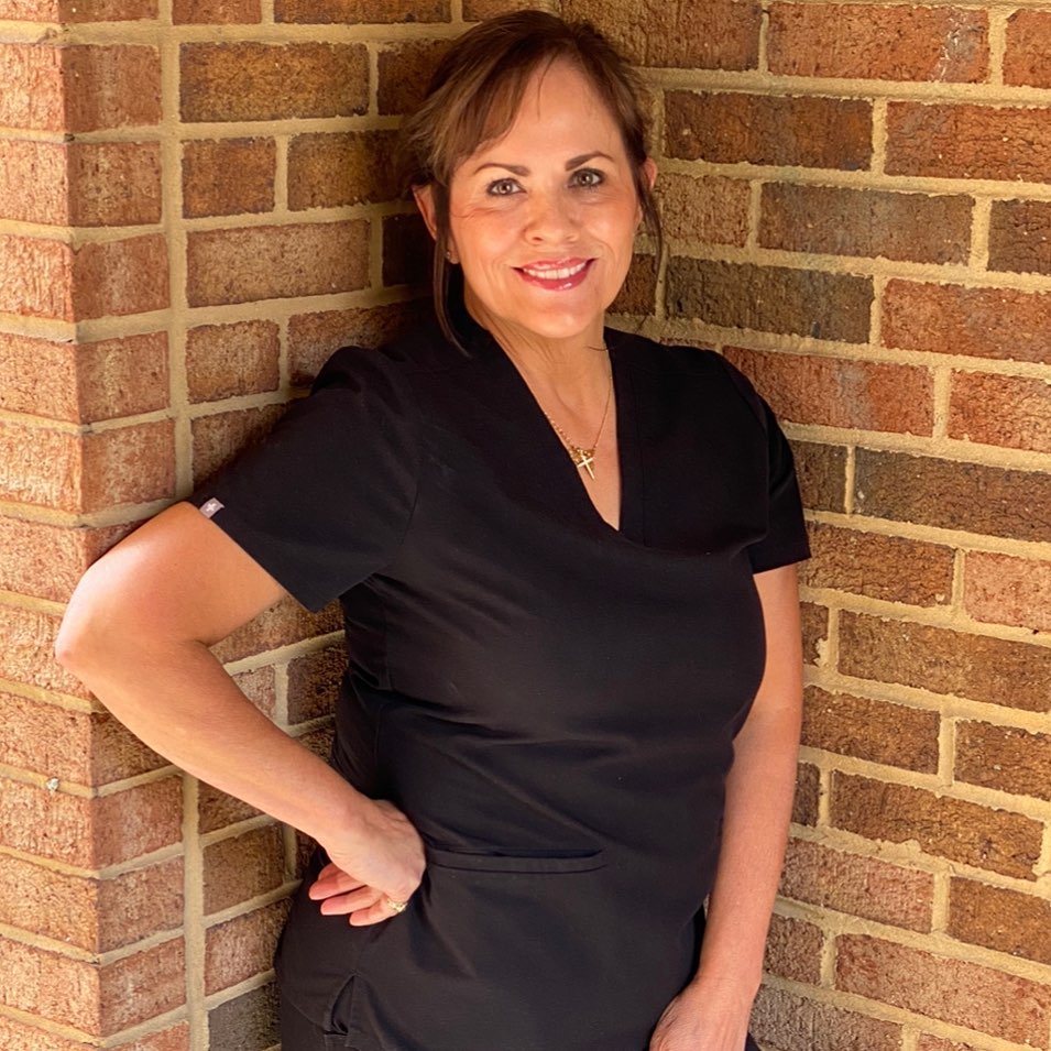 ✨Cosmetic Lounge is very excited to welcome Tess Tunney to the CL team! ✨

Tess will join us starting October 16th and you can call us at 443-388-2225 to book.
.
Schedule : Mondays -Thurs and 1 Saturday a month ! 
:
Tess has over a decade of dedicated service in the spa industry, Tess has earned her reputation as a trusted and skilled aesthetician. Her passion for skincare and unwavering commitment to helping clients look and feel their best sets her apart. Tess specializes in cutting-edge techniques like hydrafacials, Dermaplane, chemical peels, microdermabrasion, and a wide range of facials. Her extensive experience ensures that you're in capable hands, whether you're seeking a refreshing facial or a transformative skincare procedure. Beyond her technical expertise, Tess possesses an innate ability to connect with her clients on a personal level. She takes the time to understand your unique skin care needs and preferences, crafting tailored treatments that deliver remarkable results. Tess believes that skincare is not just a science but an art. Experience, dedication, and a deep passion for helping others achieve radiant, healthy skin defines Tess's journey as an aesthetician. Book your appointment with Tess today, and let her expertise unveil your skin's true beauty.
.
.
📍Ellicott City, MD 
☎️ 443-388-2225